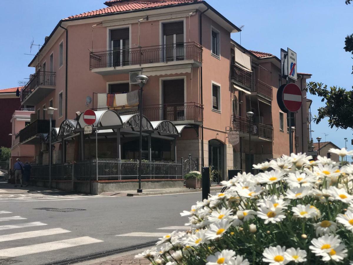 Appartamento Civico 171 Borgio Verezzi Esterno foto